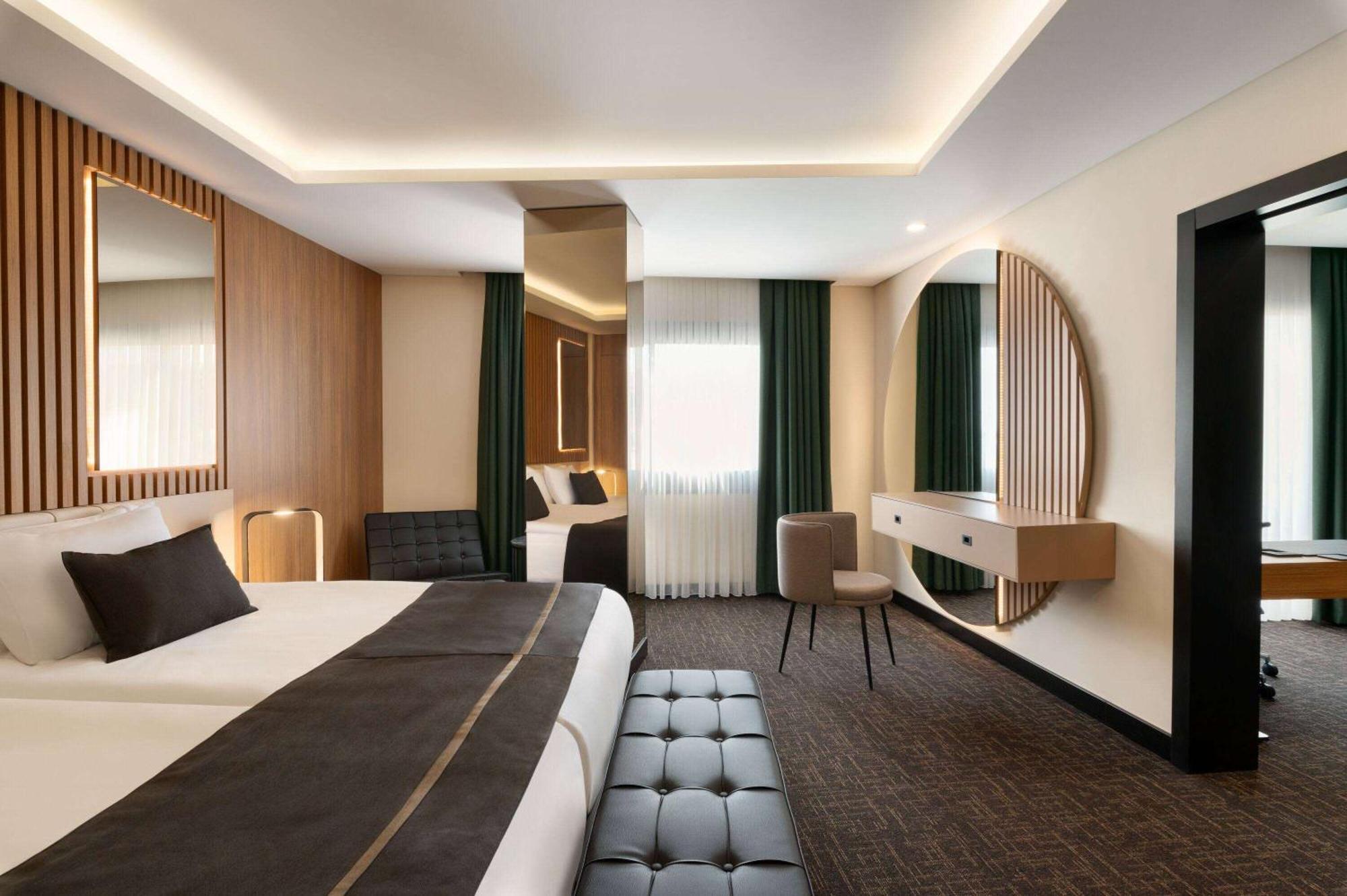 Ft Lotus Thermal Hotel&Spa Trademark Collection By Wyndham Menemen ภายนอก รูปภาพ