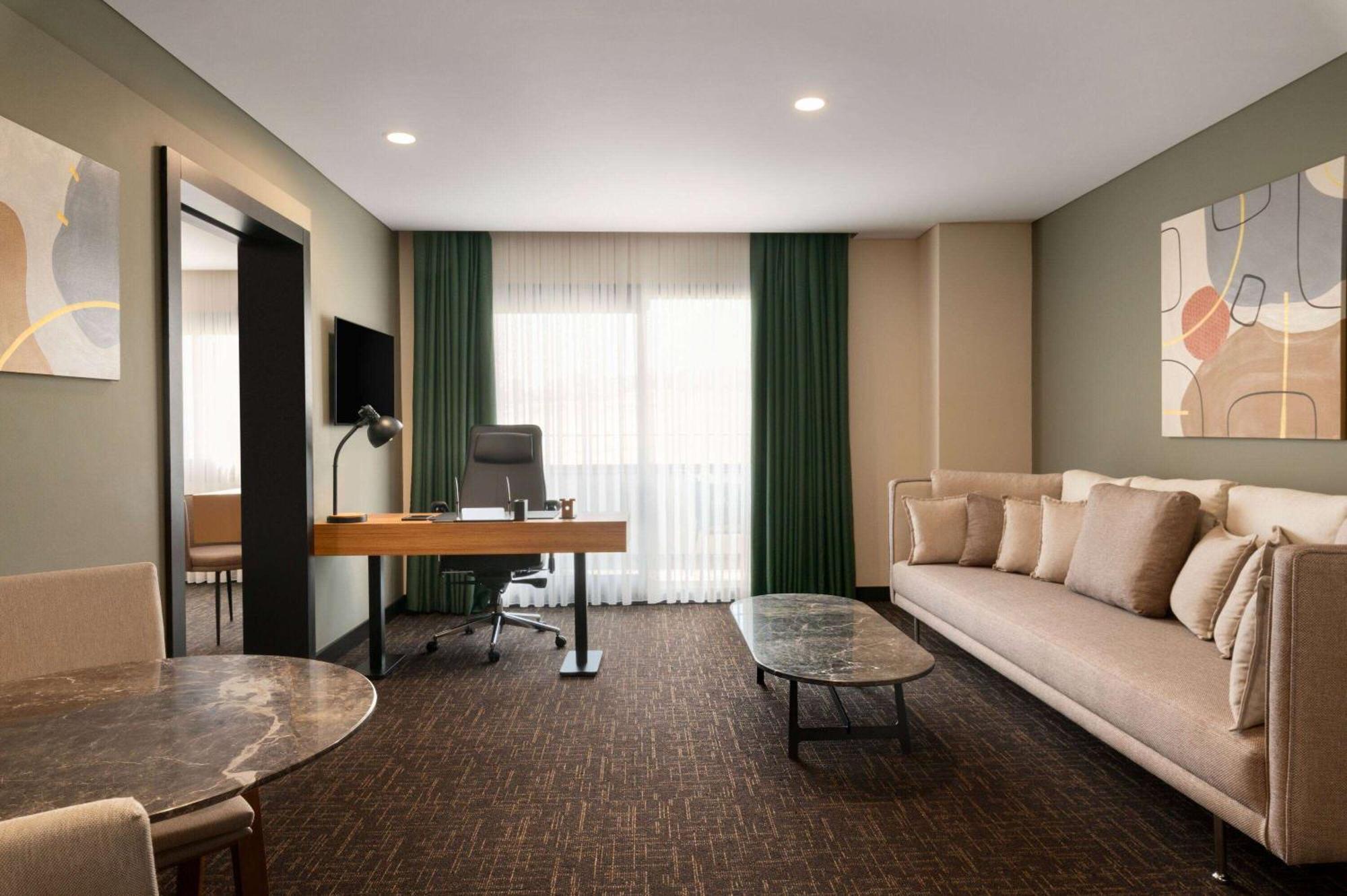 Ft Lotus Thermal Hotel&Spa Trademark Collection By Wyndham Menemen ภายนอก รูปภาพ