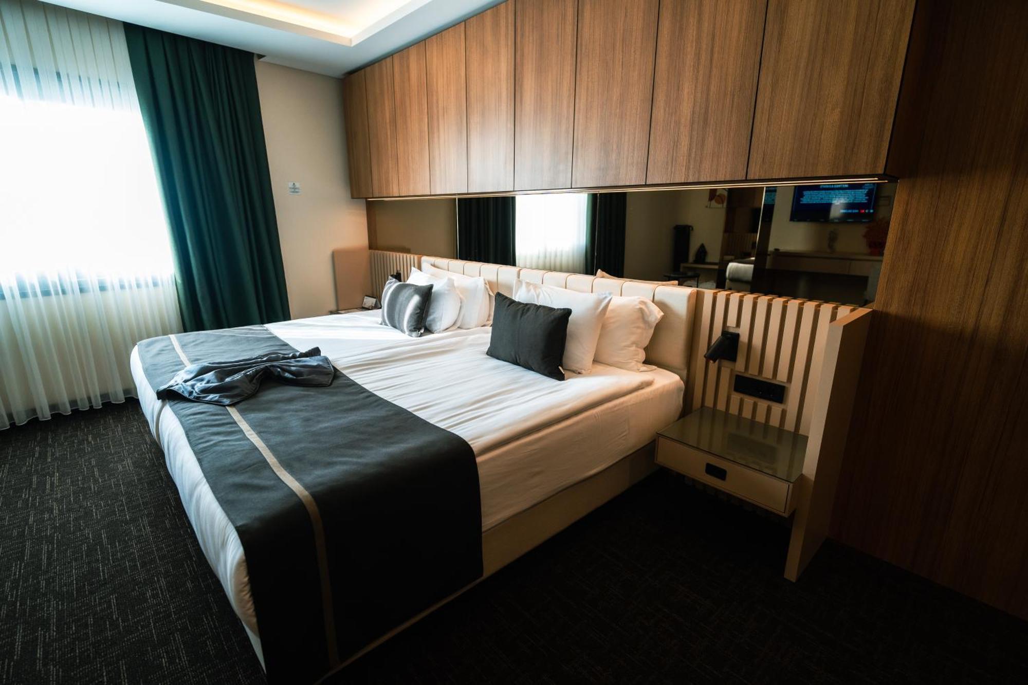 Ft Lotus Thermal Hotel&Spa Trademark Collection By Wyndham Menemen ภายนอก รูปภาพ