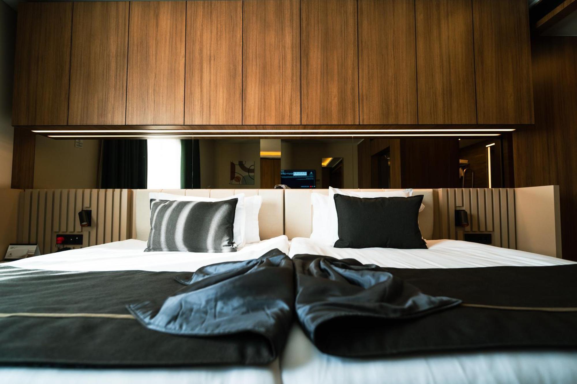 Ft Lotus Thermal Hotel&Spa Trademark Collection By Wyndham Menemen ภายนอก รูปภาพ